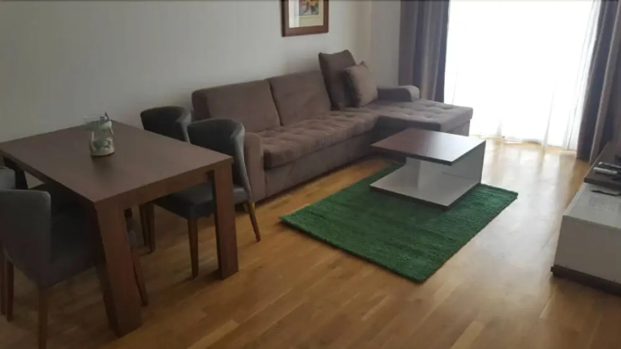 Malak Apartments