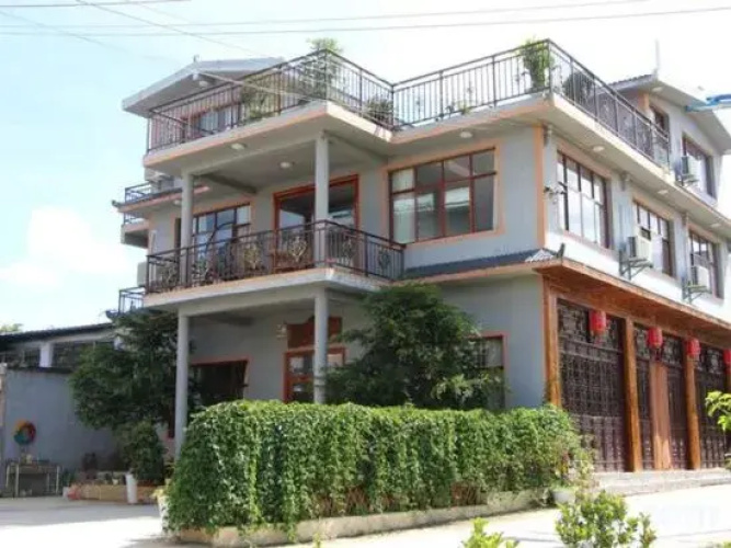 Xingyi Youranju Inn