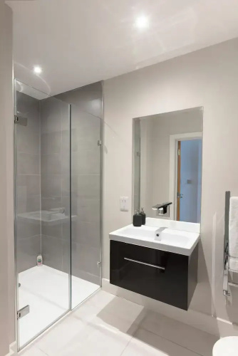 Fabulous Central Windsor Town House