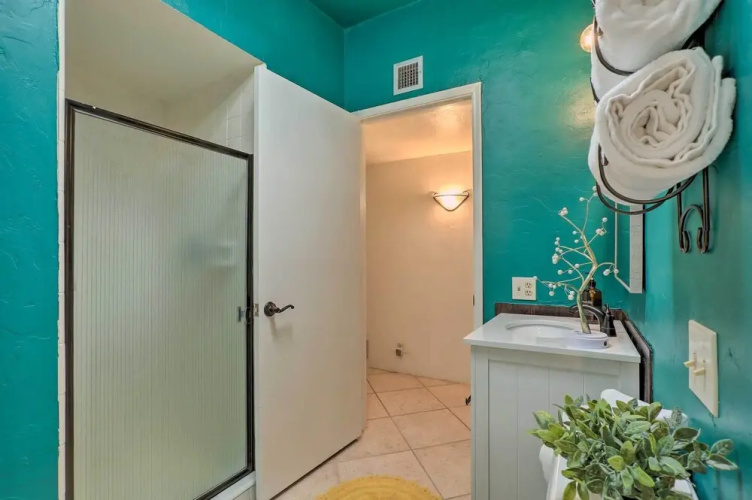 Tucson Oasis 'La Casa de las Palmas' w/ Pool!