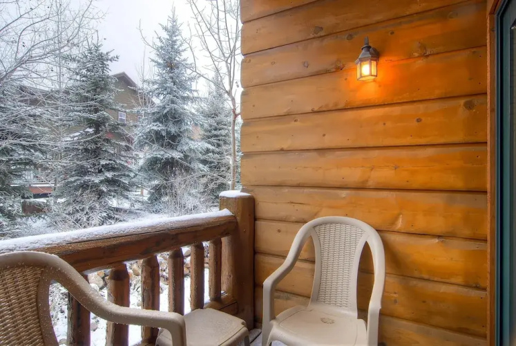 Timber Wolf Lodge by Park City Lodging