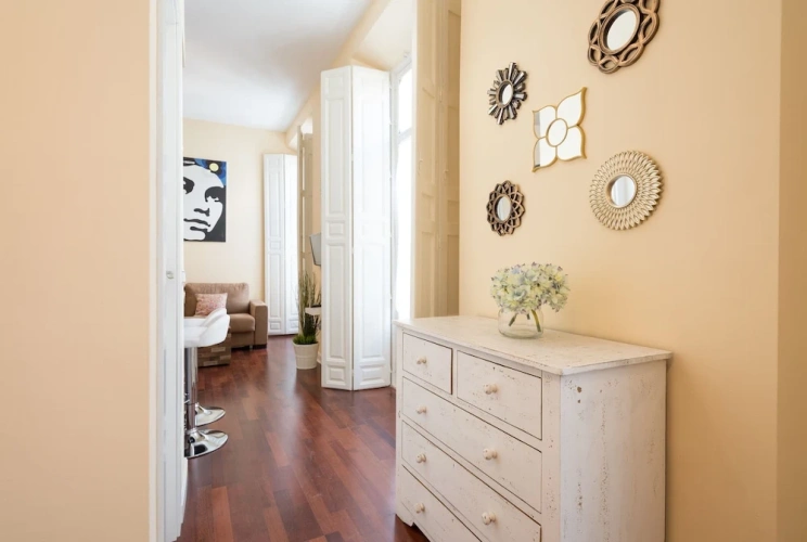 1 Bedroom Apartment