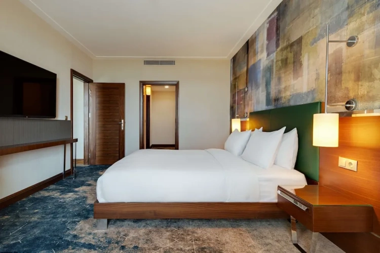Double room with city view