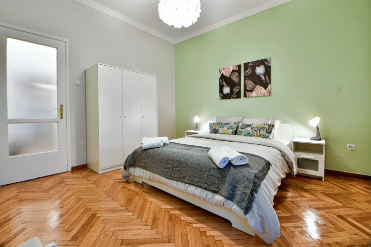 Thiras Lovely Apartment