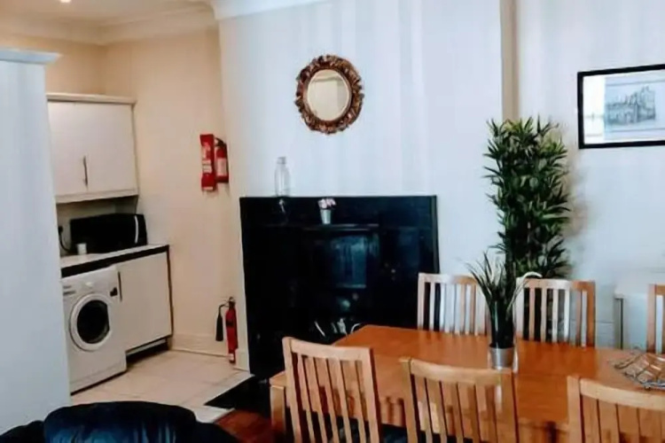 Metrostays - O'Connell Street 84-2