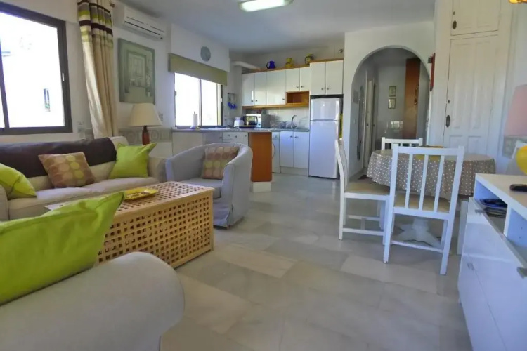Carabeo 99 - Sleeps 4