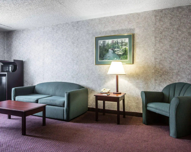 Quality Inn & Suites