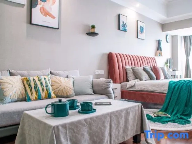 Little June · Nordic Designer Homestay (Kunming Railway Station Xishan Wanda Plaza Branch)