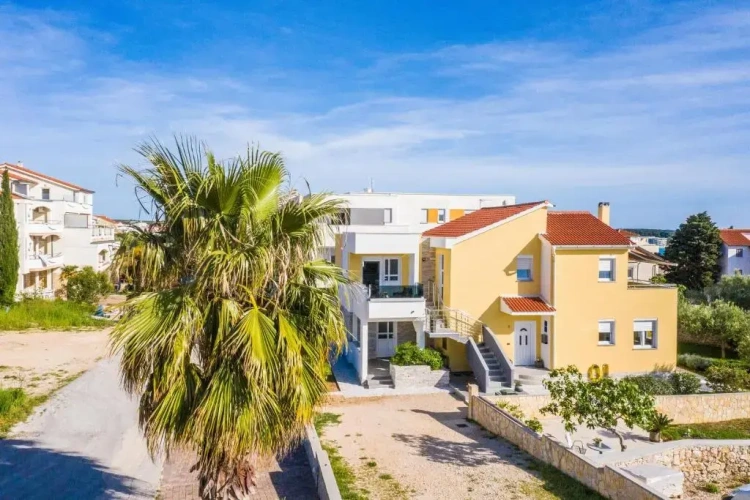 Apartment with balcony and with view