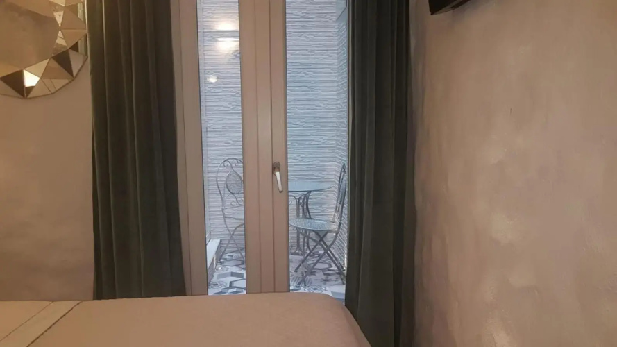 Room Del Giglio