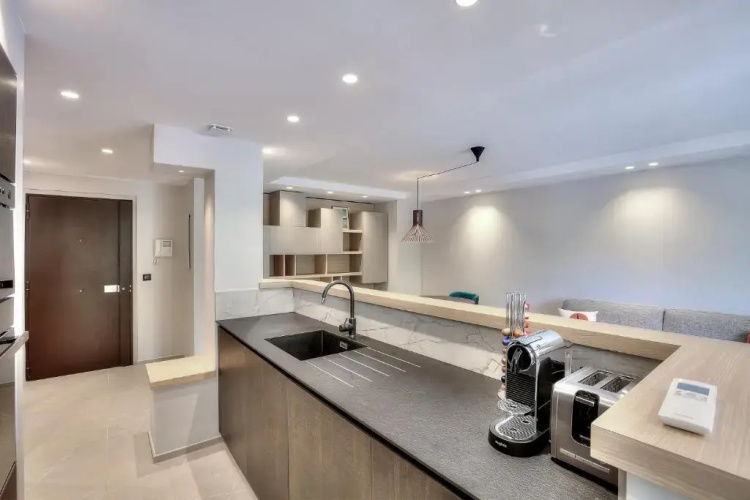 CMG - Appartement de standing avec balcon - 2BR/6P - Cannes