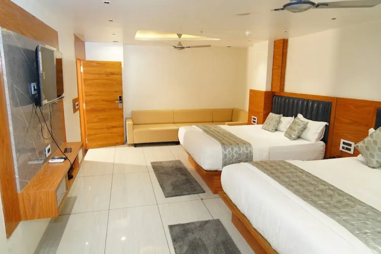 Standard Family room