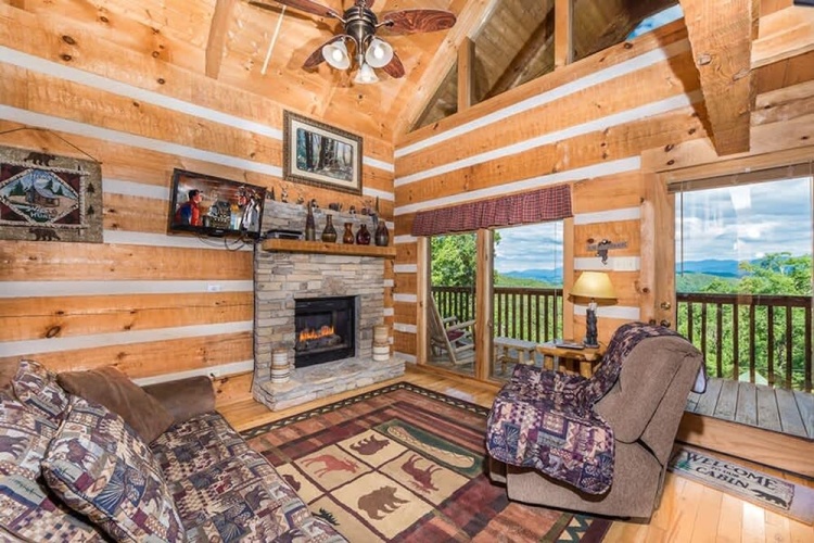 View Private Hot Tub Pool Table Fireplace Relax - Wears Valley, TN