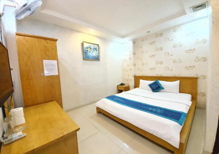Janus Hotel