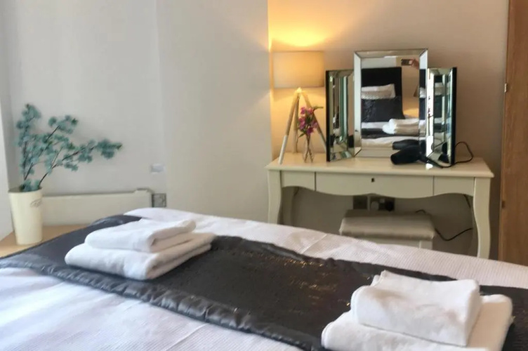 Sail view apartment