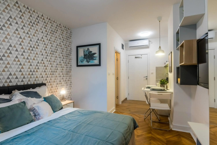 Merci Apartment