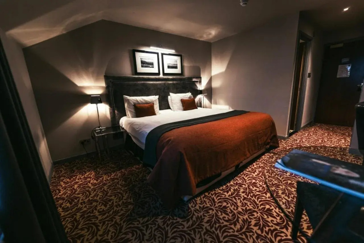 The Fenwick Hotel