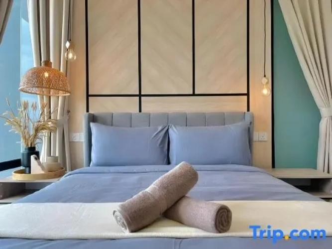 2 Bedrooms Apartment