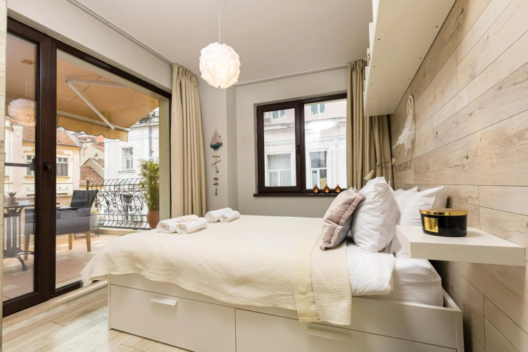 Luxury Central Apartment
