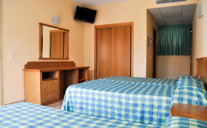 Hotel Iris - Only Adults photo 8