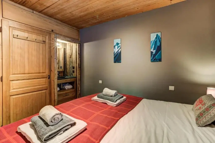 Standard Double room with view