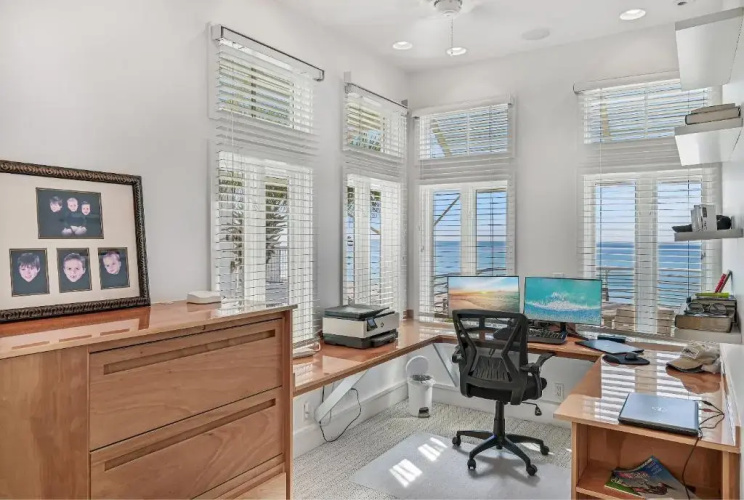 30A Beach House - The Flying Pig