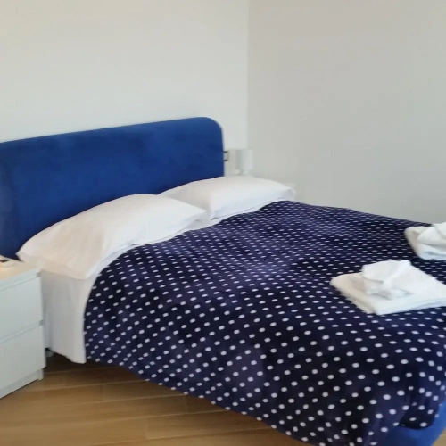 2 Bedrooms Apartment with sea view