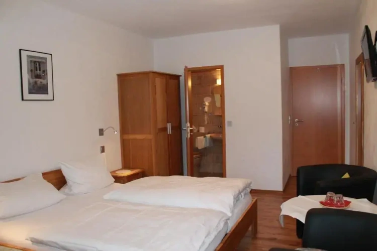 Standard Double room with balcony