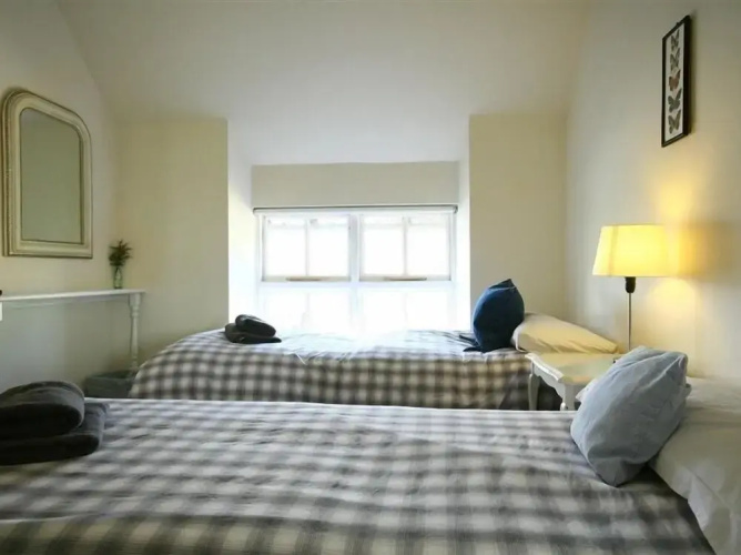 Honeysuckle Cottage