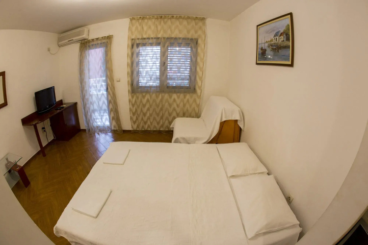SMS Apartments
