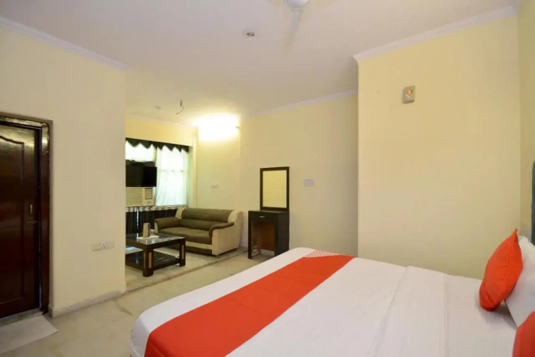 OYO Rooms Swarn Path Mansarovar