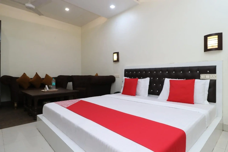 Deluxe Double room