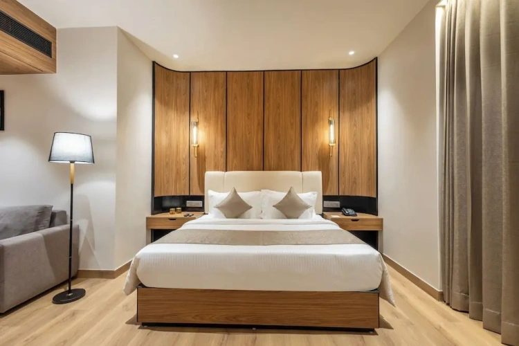 Premier room