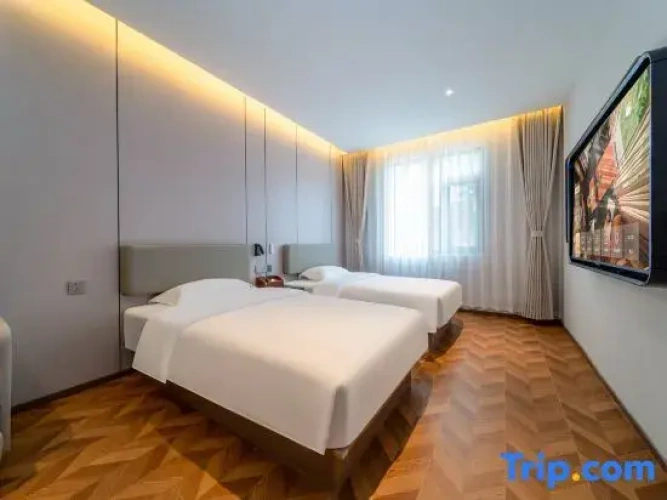 Standard Double room with mountain view