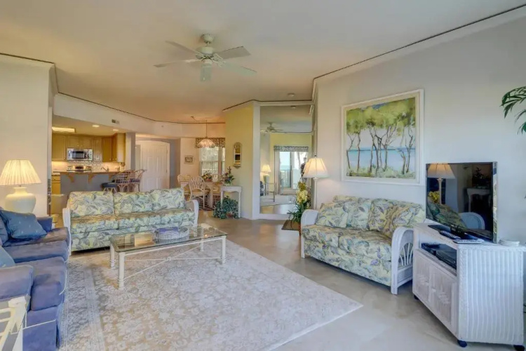 5106 Hampton Place 2 BR Oceanfront