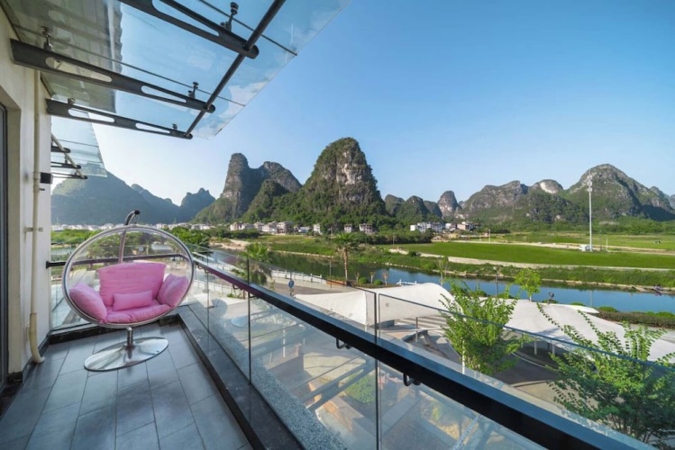 Standard Double room with land view