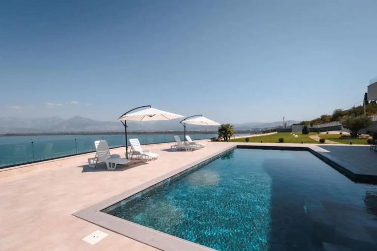 The Panoramic Villa in Shkod r