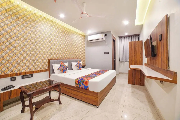 FabHotel Prime Bliss Residency