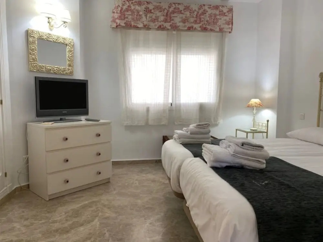 2 Bedroom With Pool View F-7