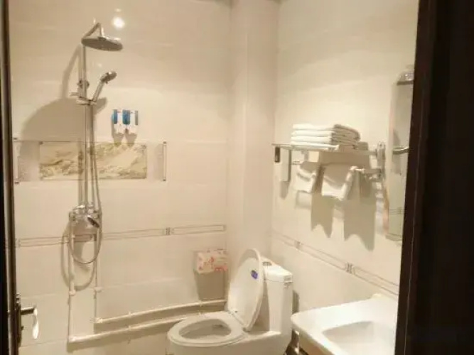 Linyiyuan Express Hotel