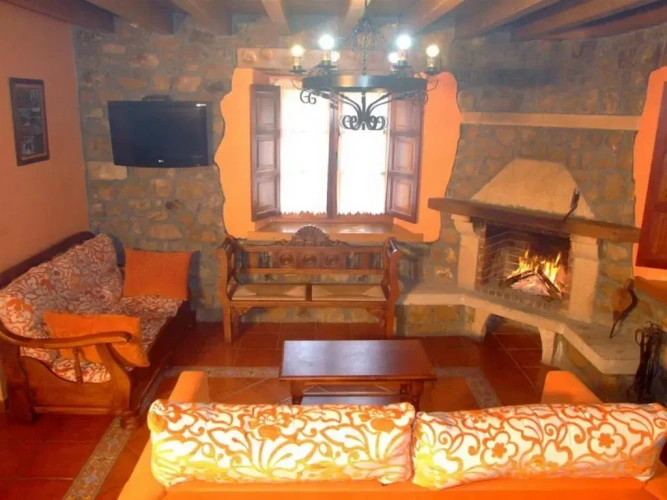 2 Bedrooms Double Cottage