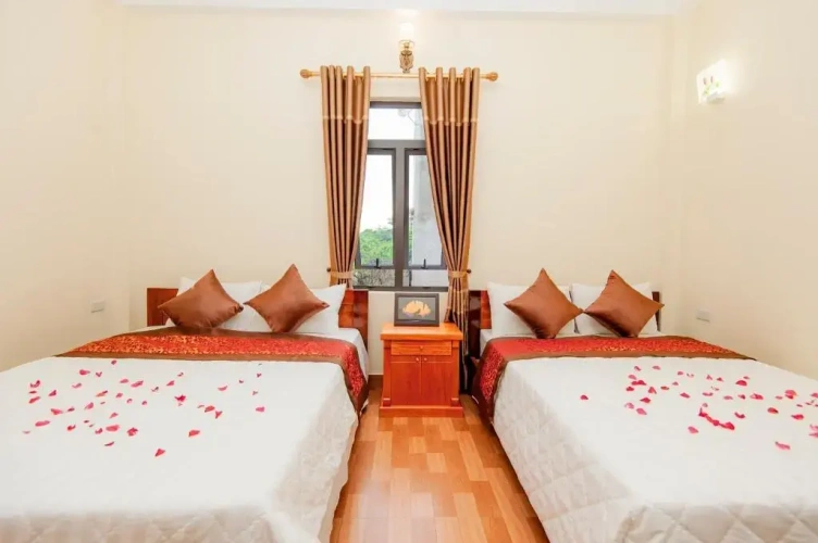 Standard Triple room