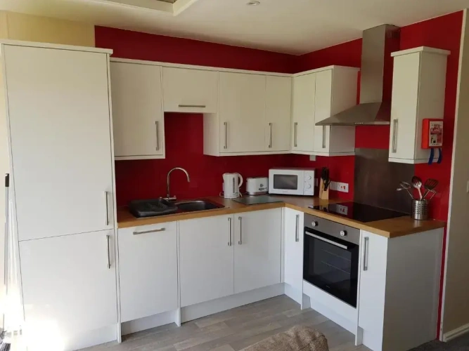 2 Bedrooms Chalet