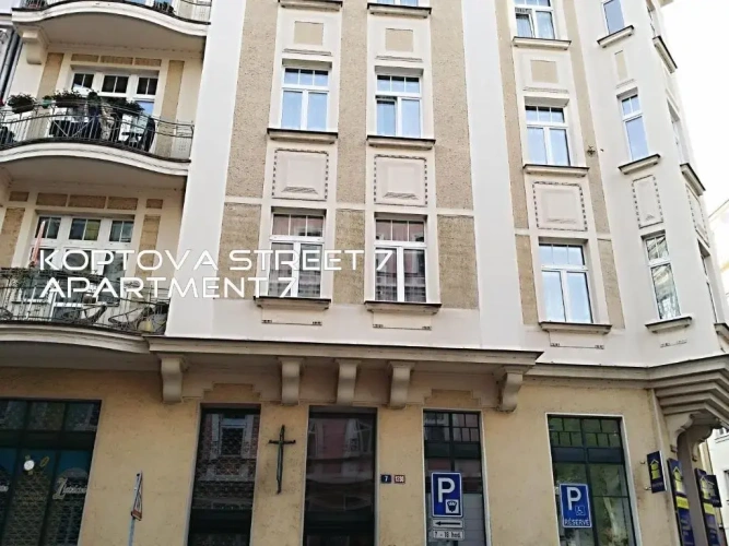 2 Bedrooms Superior Apartment
