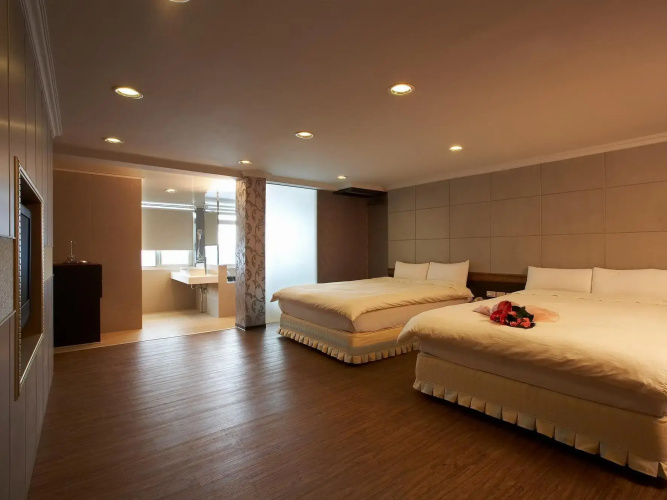 Kylin Peak Hotspring Resort