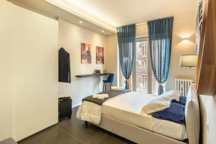 2 Bedrooms Apartment