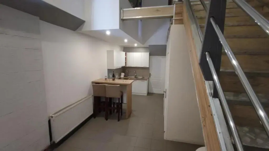 Como Apartments