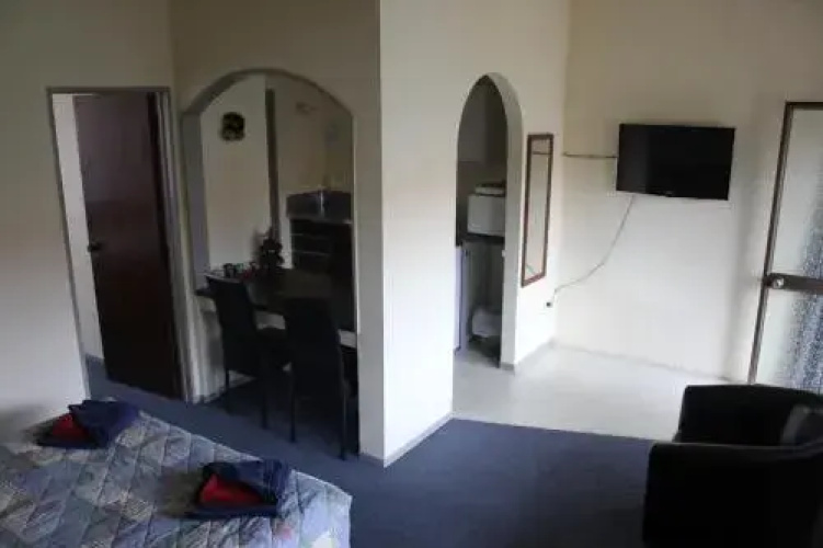 Cortez Motel