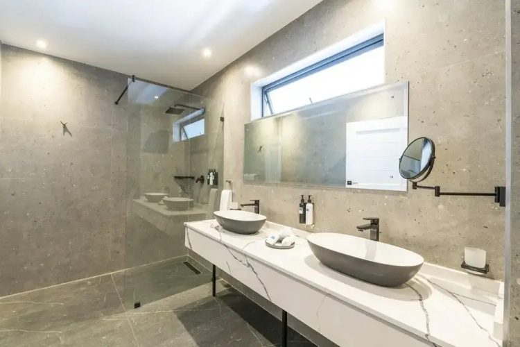 258 Hotel
