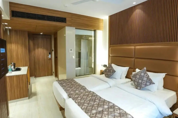 Instafeel Hotel